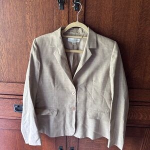 Casual Corner Women's‎ Beige Blazer